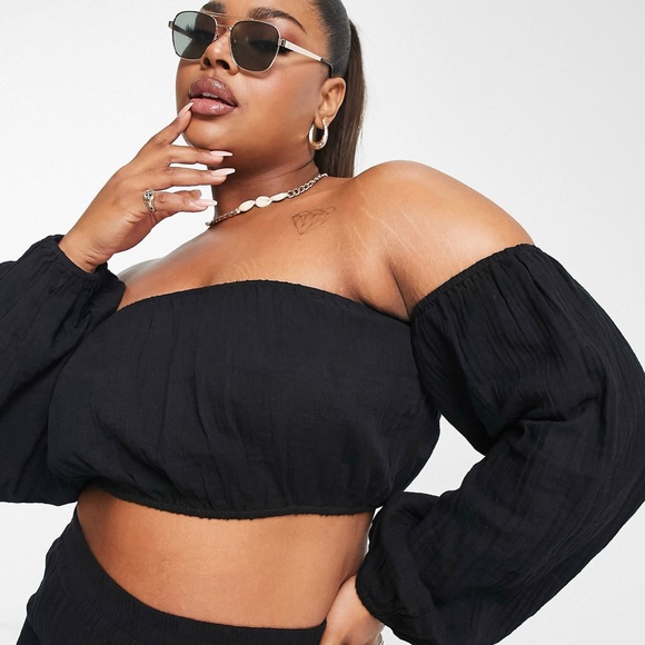 ASOS Curve beach off shoulder crop top with detachable sleeve in black gauze NEW - Picture 4 of 4